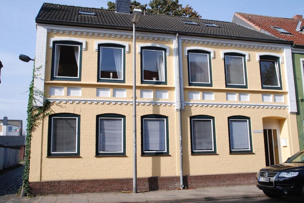 Ferienwohnung Noor Mitten In Der Eckernfoerder Altstadt Exterior photo